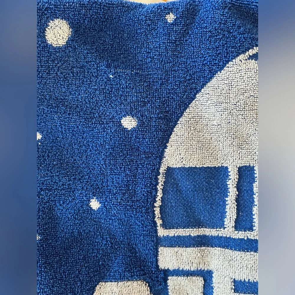 Toddler Star Wars R2-D2 hooded towel wrap children’s bath towel